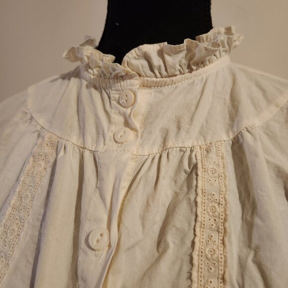 Cream wite blouse with ruffles and embroidery, XS-M size - Picture 4 of 5